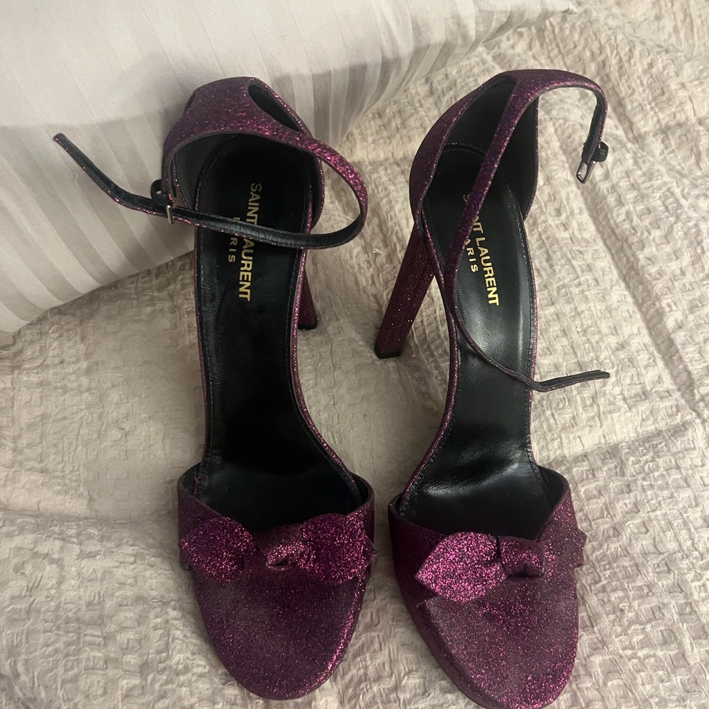 DESIGNER SHOES
